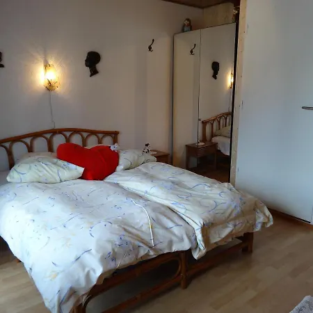 La Cibourg, Centre De 2*