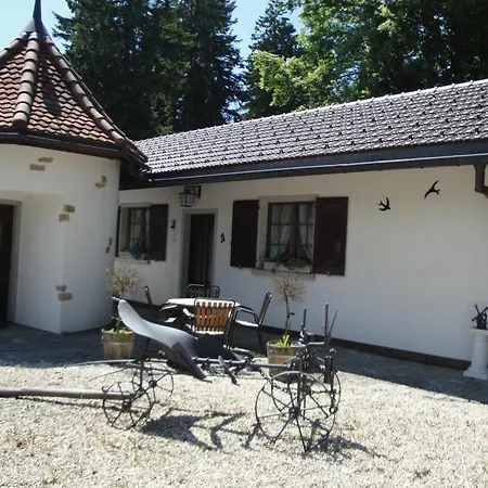 La Cibourg, Centre De Renan