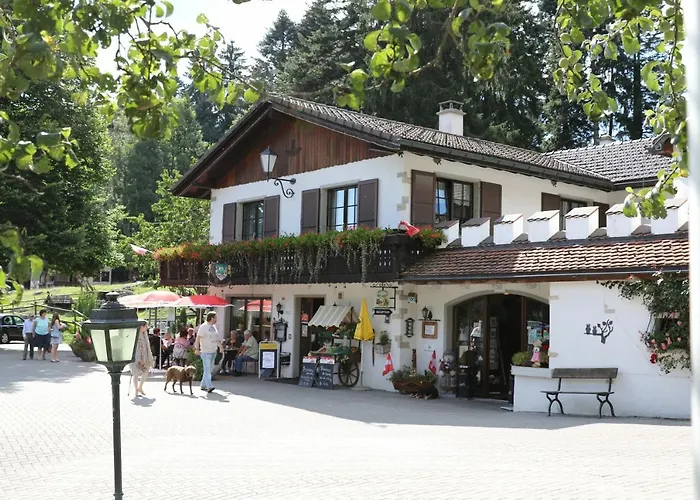 La Cibourg, Centre De Hotel
