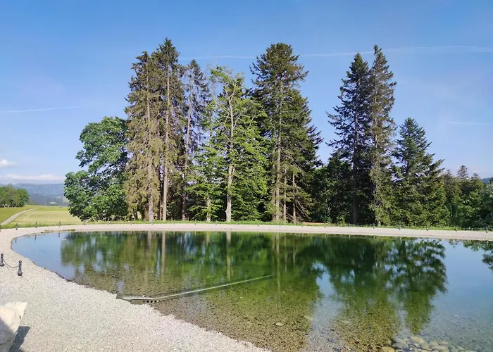 La Cibourg, Centre De Renan