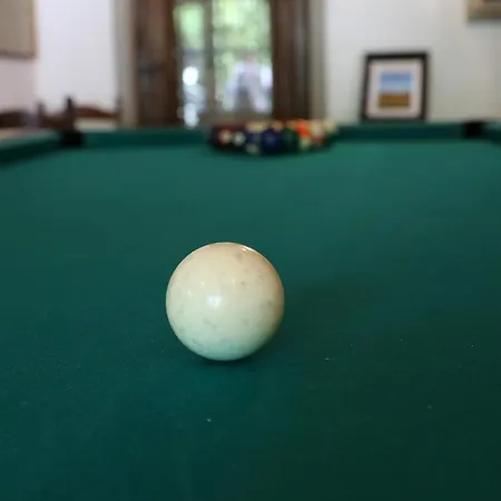 La Cibourg, Centre De Szálloda Renan