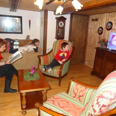 La Cibourg, Centre De Szálloda 2*