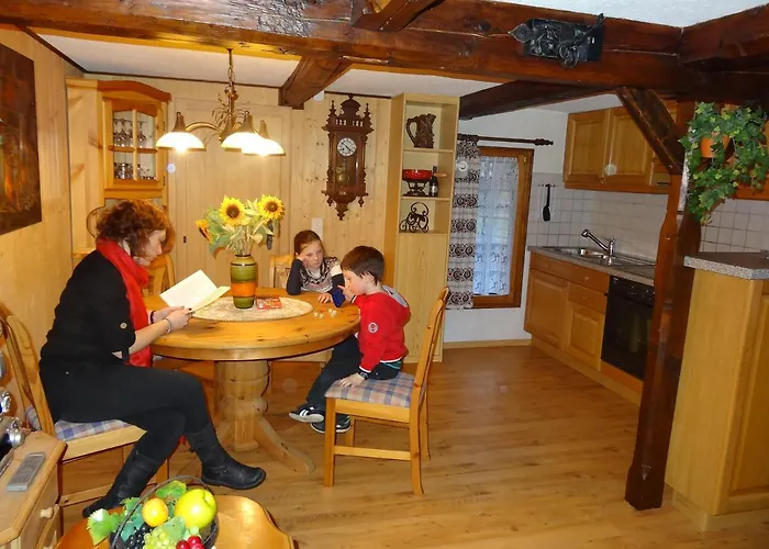 La Cibourg, Centre De 2*